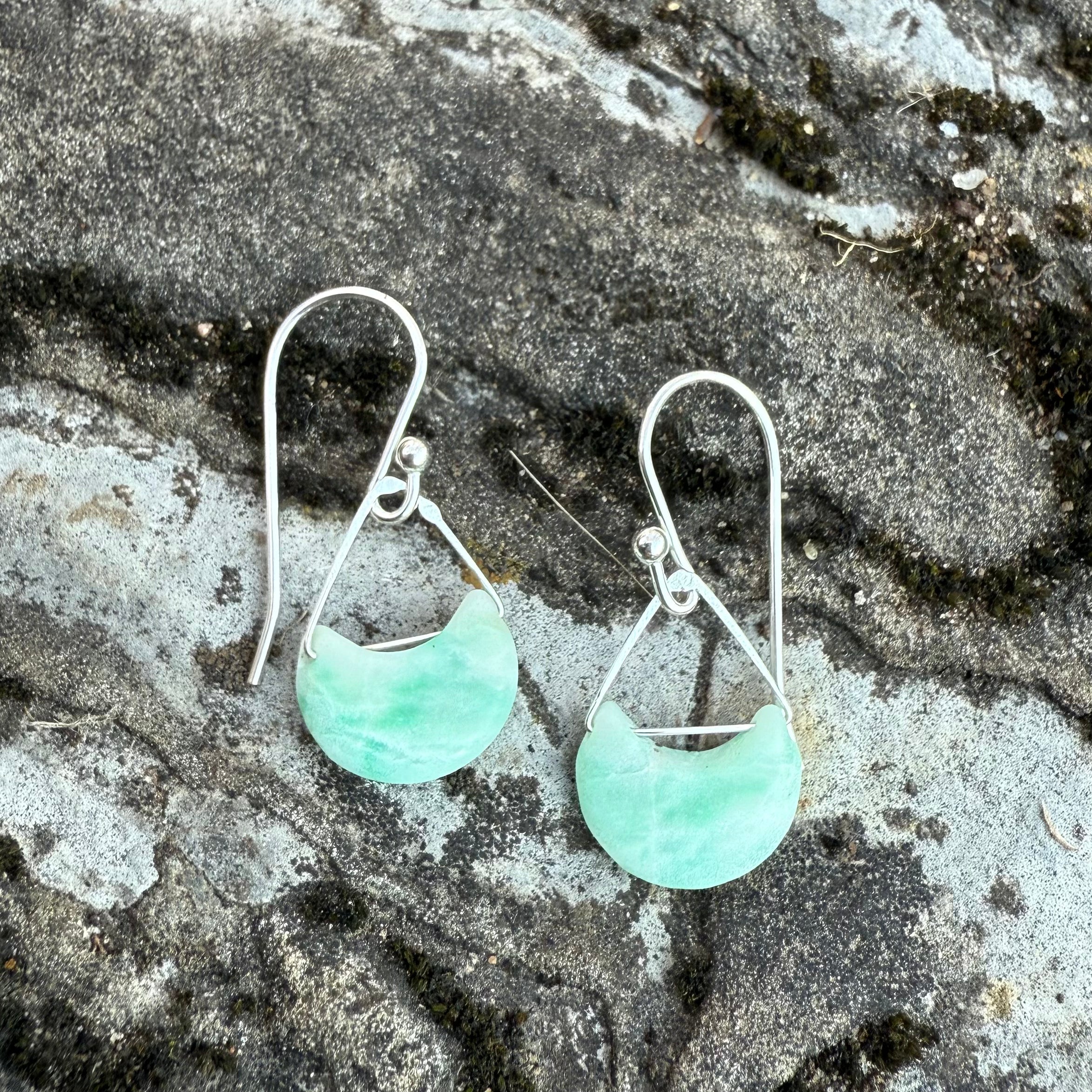 Tidepool Whispers: Crafting a Coastal Story Around Handmade Gemstone Earrings (Demo)