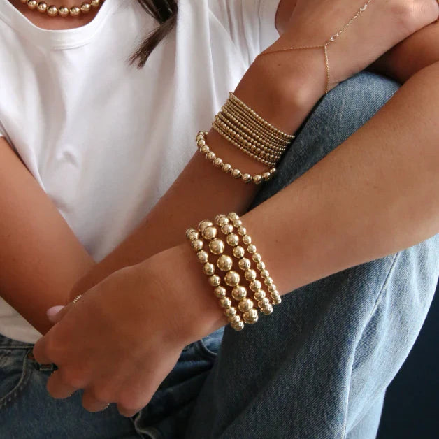 Jewelry or Jewellery? The History Behind Two Spellings
