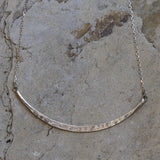 Curve Necklace