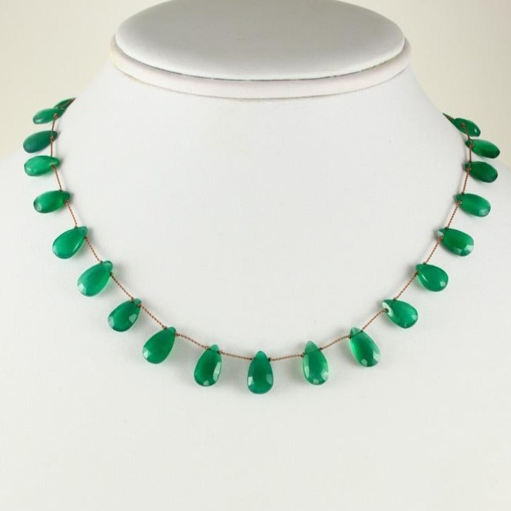 Green Onyx Short Necklace