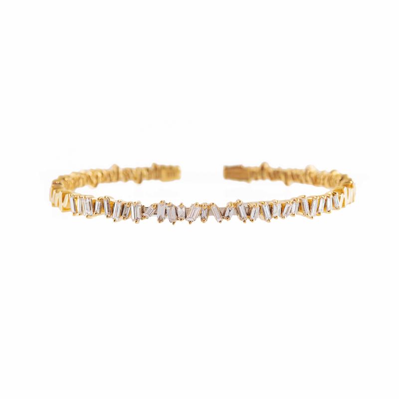 18k Classic Fireworks Diamond Baguette Bangle