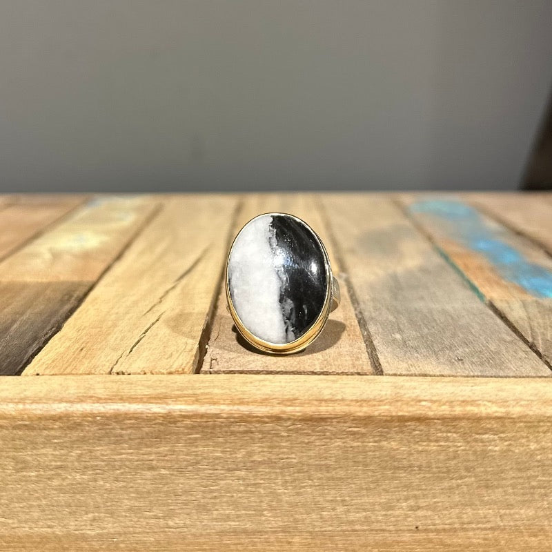 Vertical Oval White Buffalo Turquoise Ring on Y Band