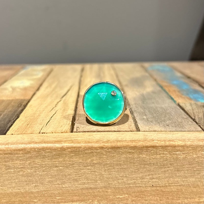 Green Onyx with Inset Diamond
