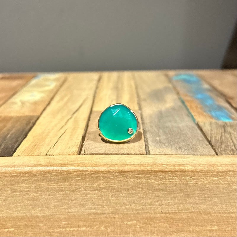 Green Onyx with Inset Diamond